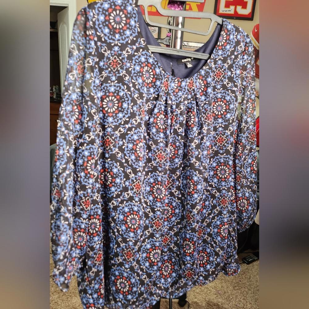 Emily D, - Size L, Blue, Black, Red  Multi